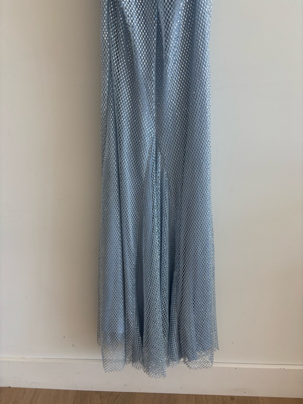 Jovani 08139 Light Blue High Slit Backless Dress Size 4 - Picture 12 of 15